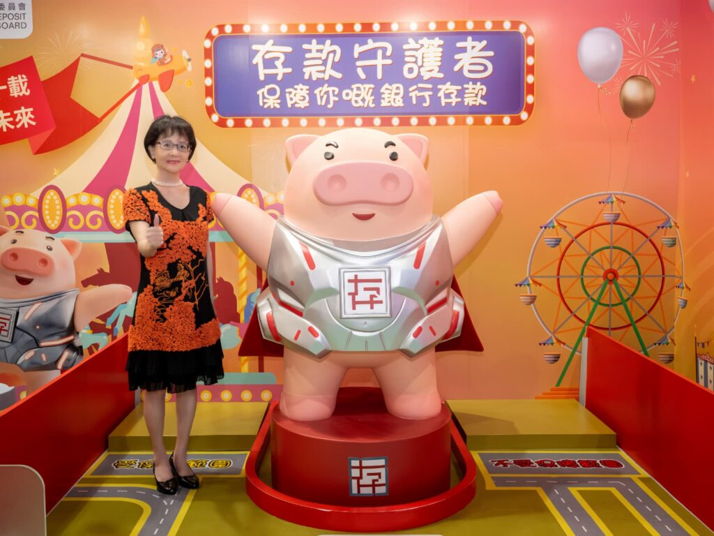 2026年7月香港書展存保會攤位的活動照片